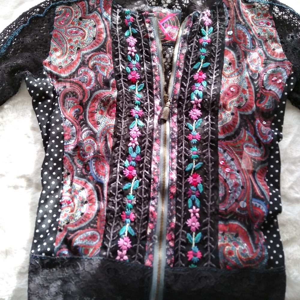 Beautiful long sleeve shirt